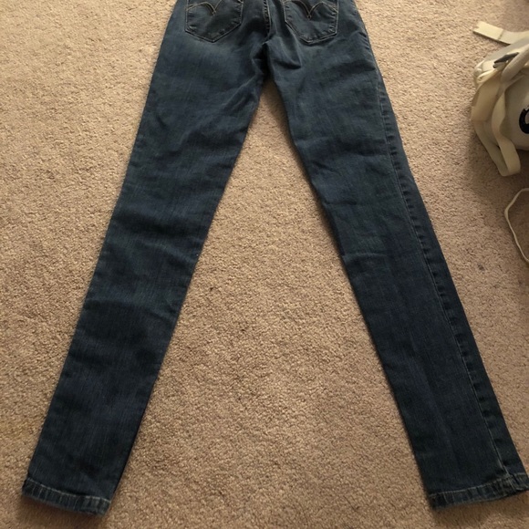 2/$15 • LEVIS SKINNY JEANS - Picture 6 of 7